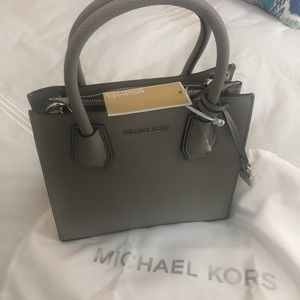 Micheal Kors purse
